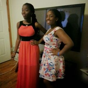 Meet your Posher, Estelle